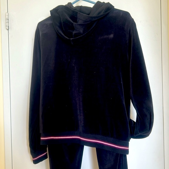 Stretch Velvet Athleisure Hoodie & Pants Set - Picture 4 of 8